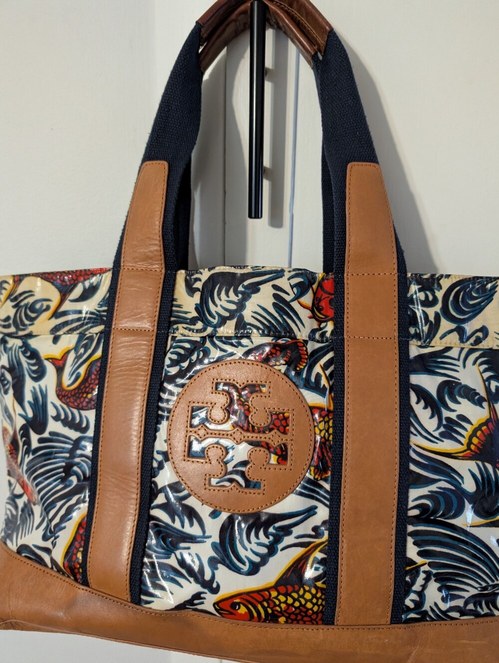 Tory Burch Canvas Tote with Tan Leather Trim and Gold Logo - Picture 2 of 12